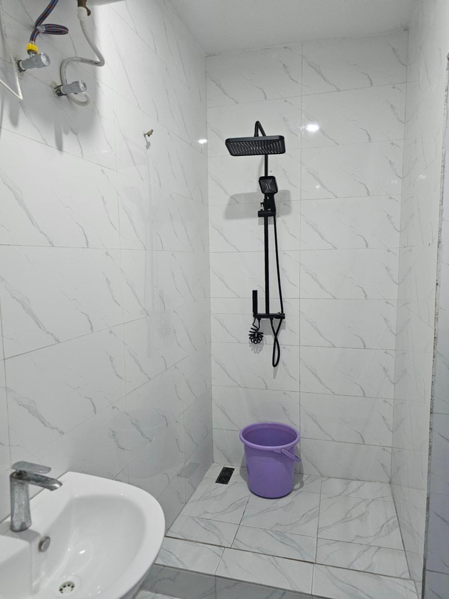 Vhs Vinchee Suites Лаґос Екстер'єр фото